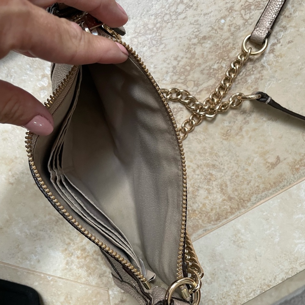 Coach Authentic Cross Body - Picture 3 of 5